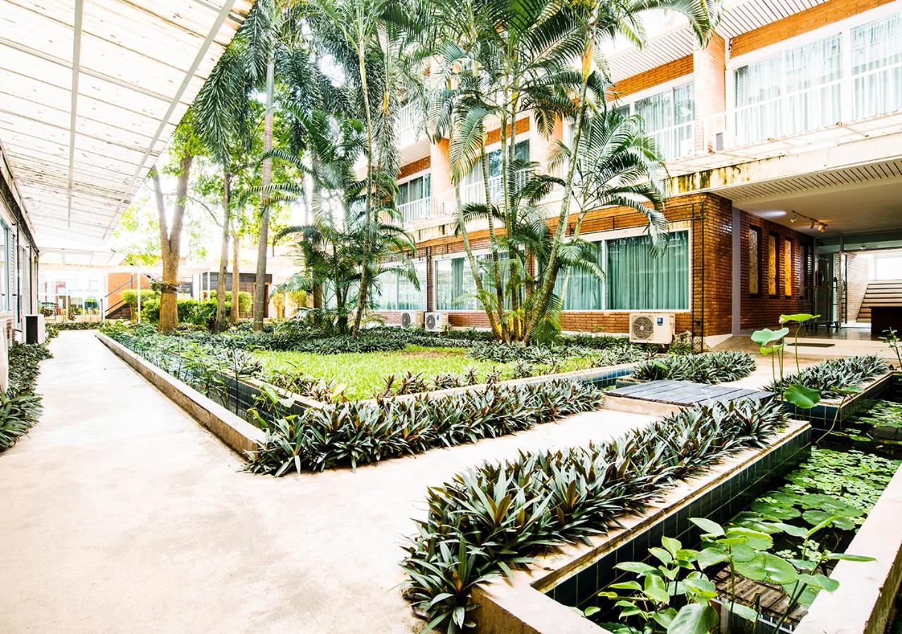 B2 Resort Chiang Mai Exterior photo